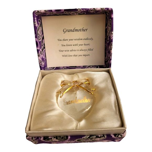 About Face Designs Grandmother Sentiments Glass Heart In Gift Box Grandma - Picture 4 of 4
